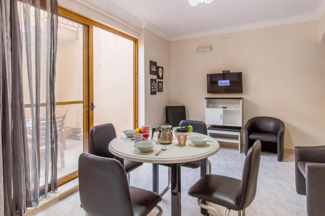 Pool & Sea Merill Appartement